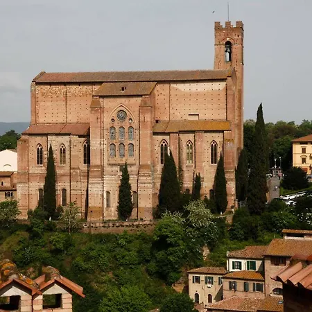 Casa Vezzosa Lägenhet Siena