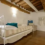 Casa Vezzosa 公寓